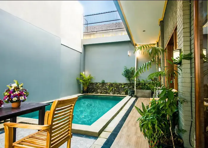 Canggu Ocean House Orange, Shared Pool - By Walk To The Beach! 3* Canggu (Bali)